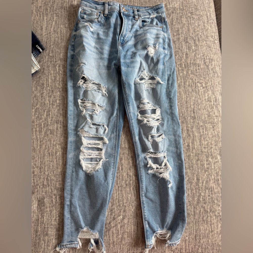 American Eagle Distressed Light Blue Denim Jeans